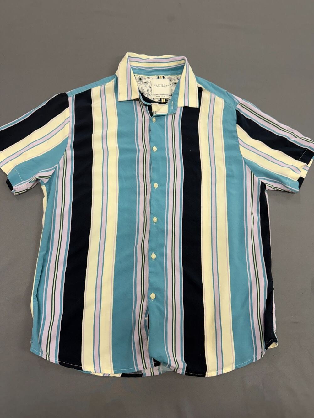 Cactus Man Ricky Singh Men's M Striped Short Sleeve Button Up Shirt